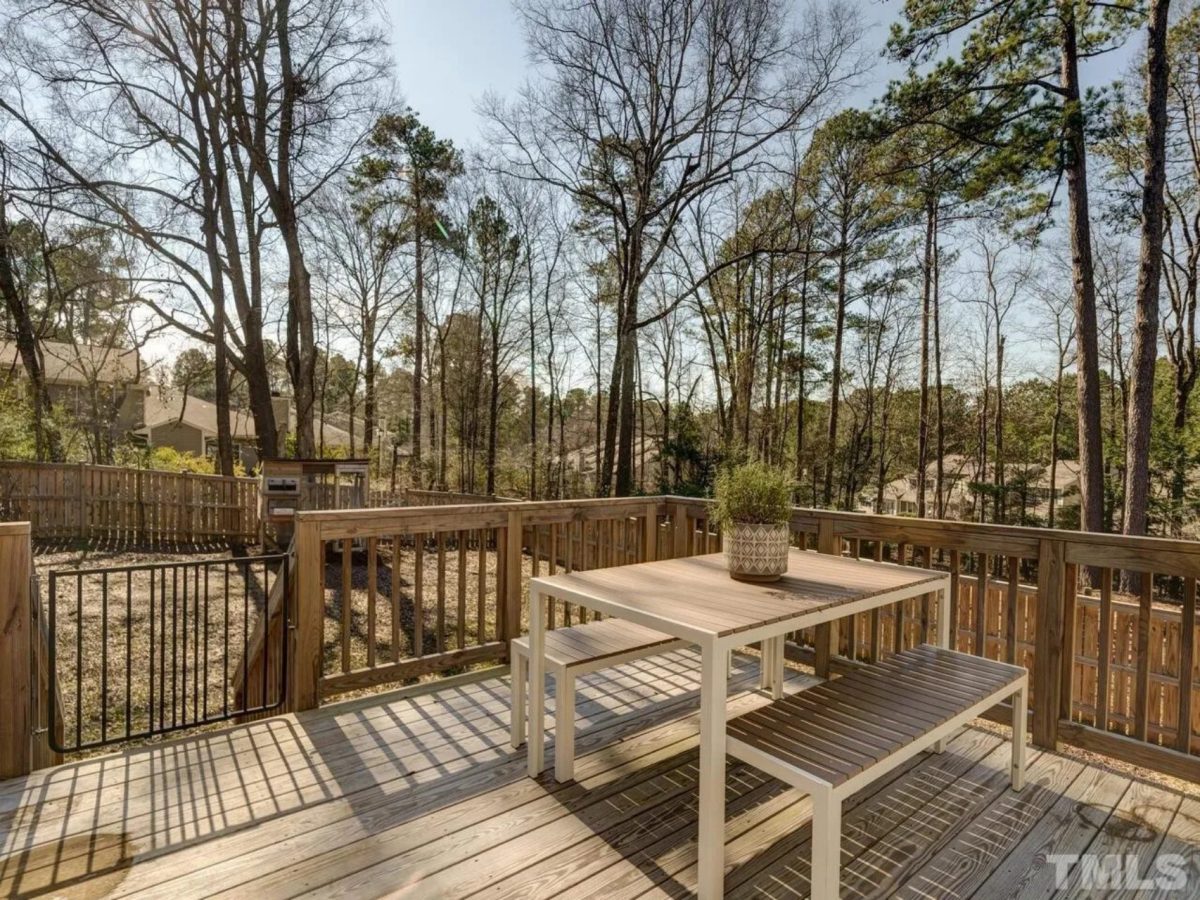 Beautiful Craftsman house Plan with Spacious Floor Design