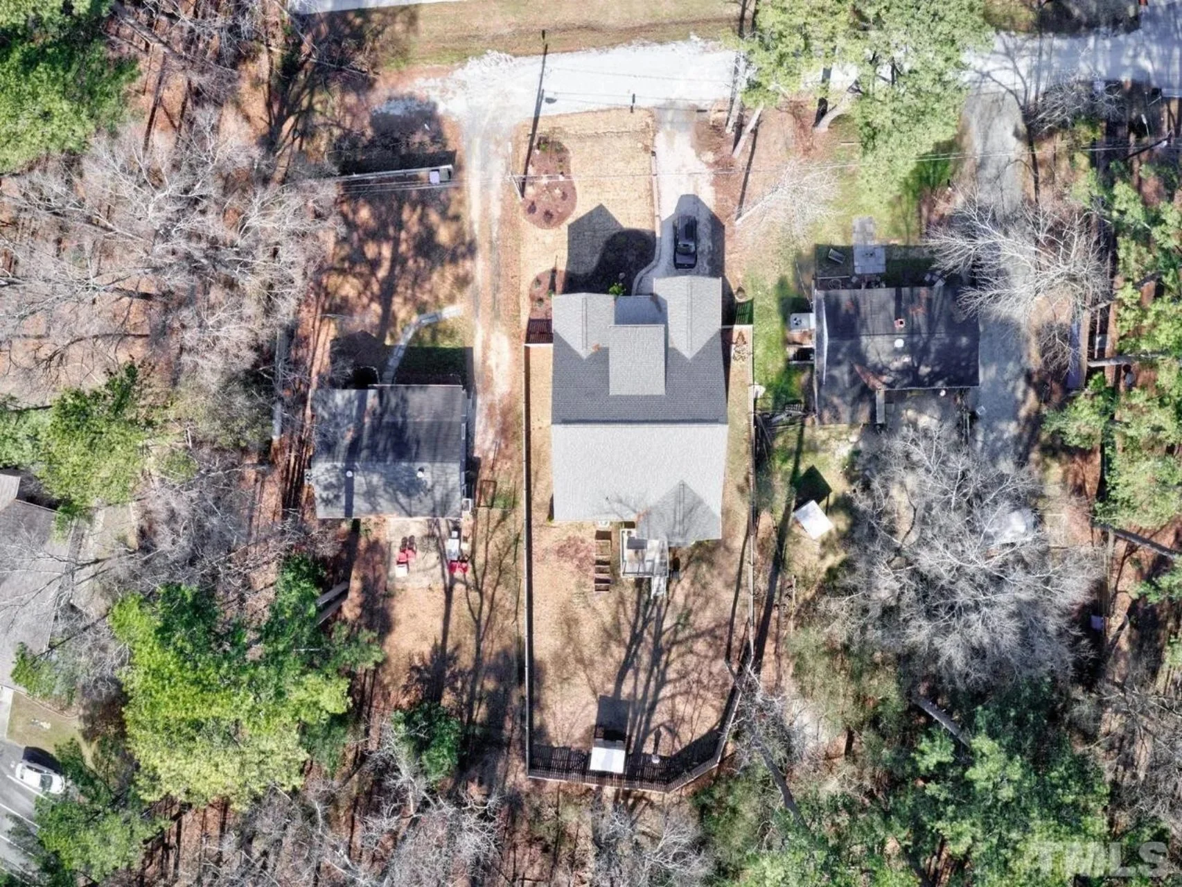 Beautiful Craftsman house Plan with Spacious Floor Design