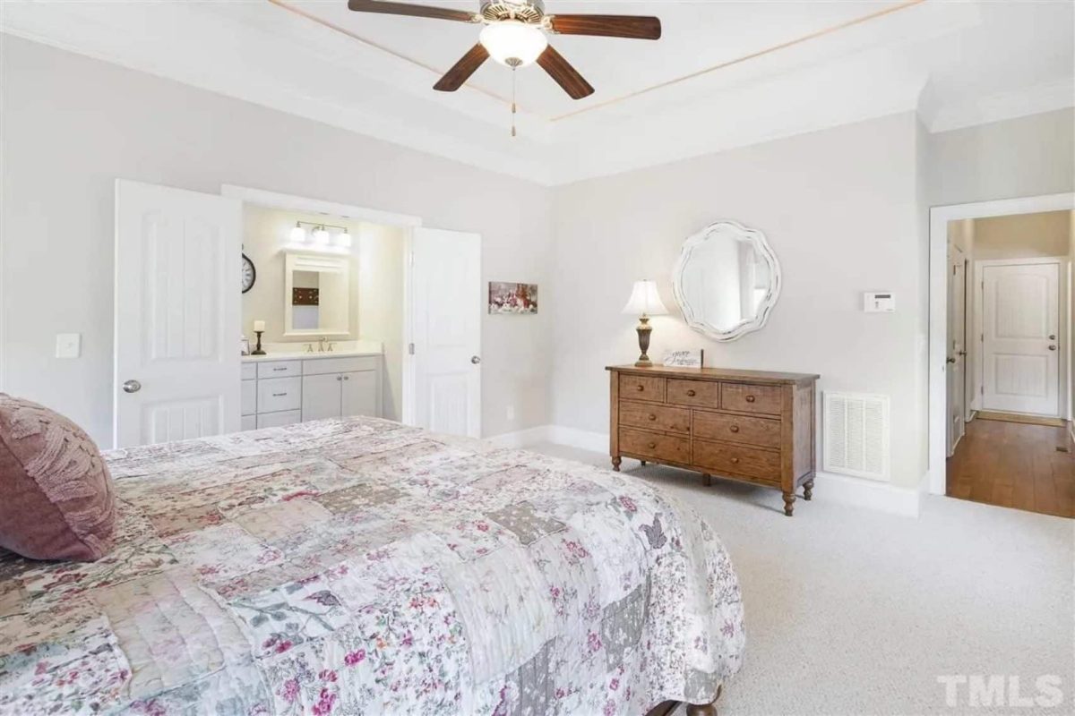 Spacious 3-Bedroom house Plan with Blueprint and CAD Designs