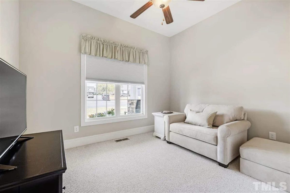 Spacious 3-Bedroom house Plan with Blueprint and CAD Designs