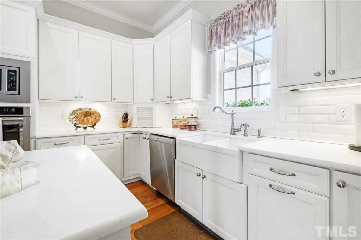 Spacious 3-Bedroom house Plan with Blueprint and CAD Designs