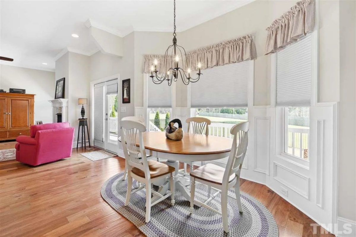 Spacious 3-Bedroom house Plan with Blueprint and CAD Designs