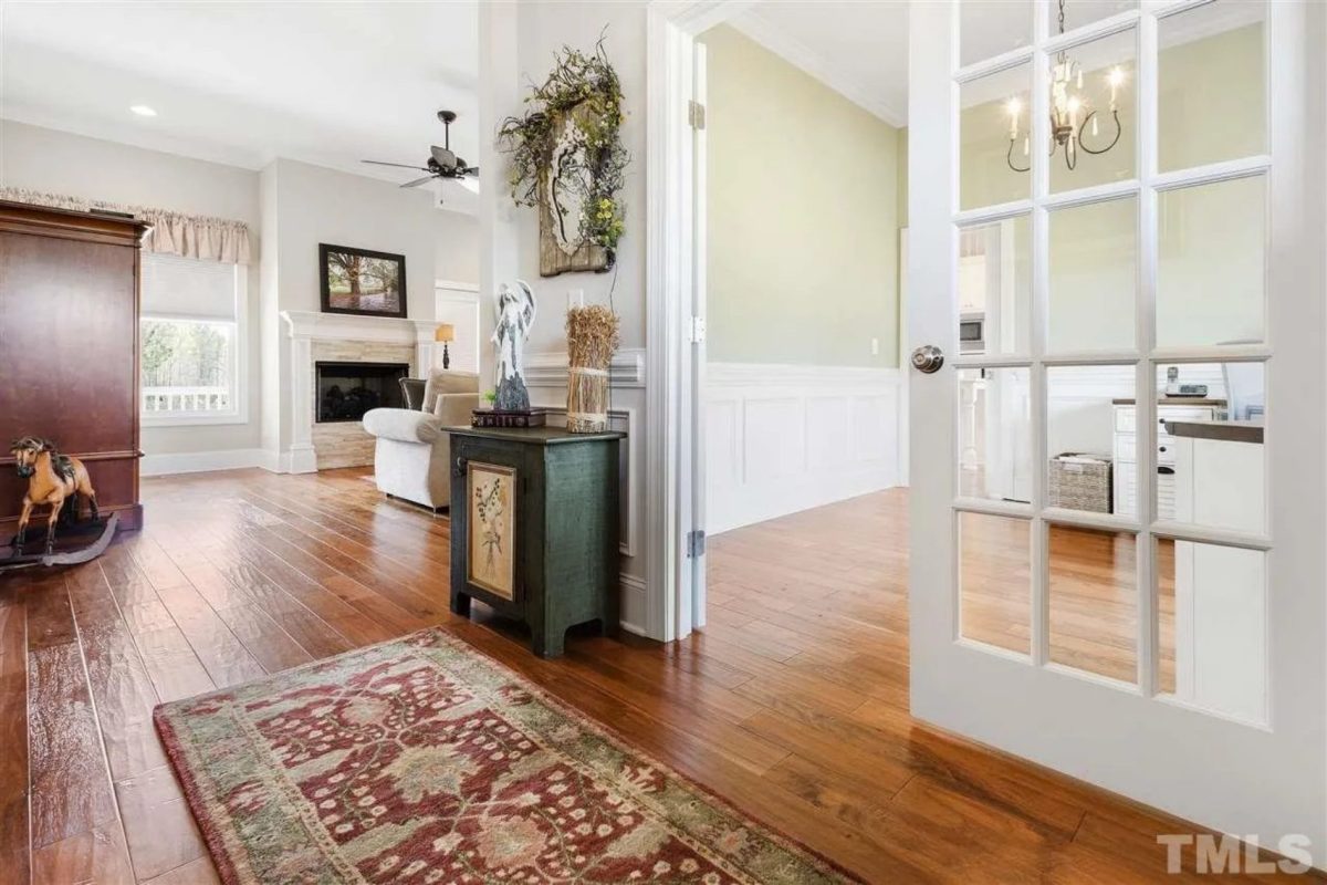 Spacious 3-Bedroom house Plan with Blueprint and CAD Designs