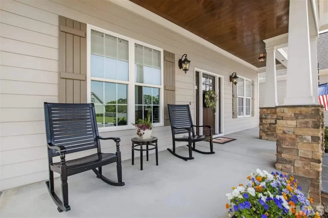 Spacious 3-Bedroom house Plan with Blueprint and CAD Designs