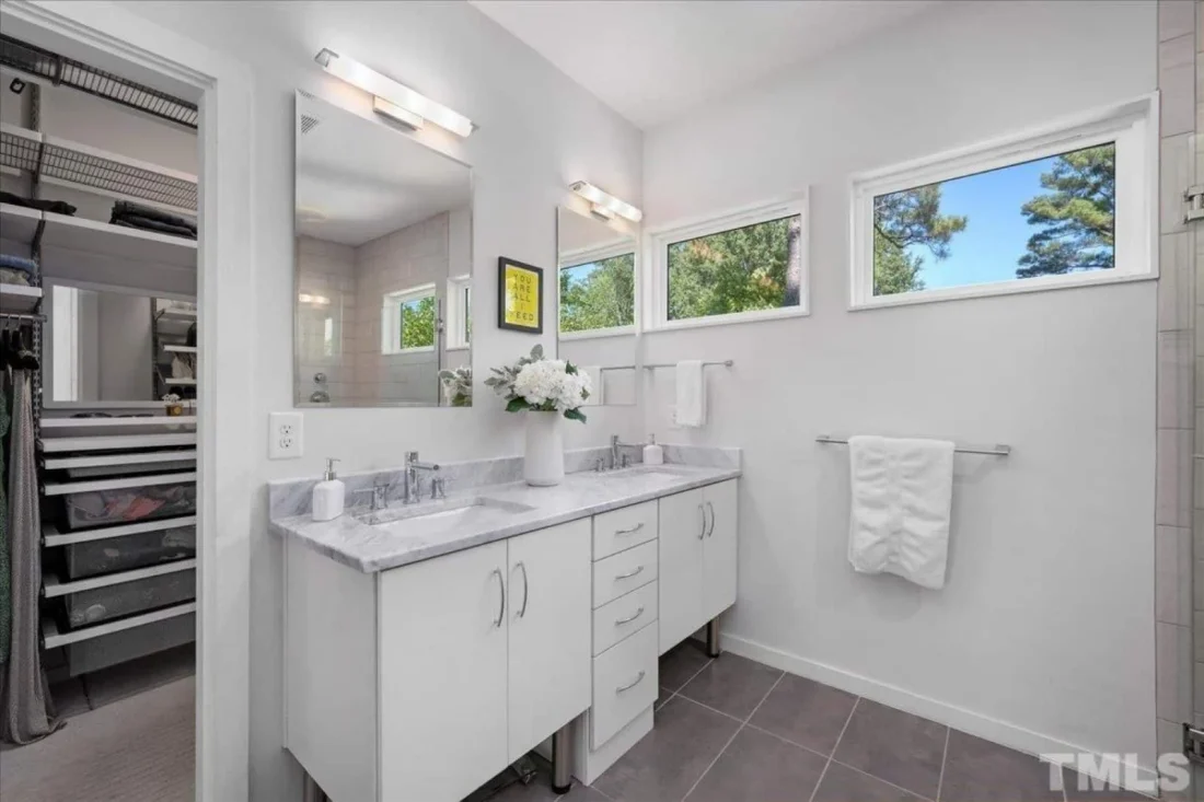 Modern Craftsman house Plan: Floor Plan, Blueprint, CAD Designs