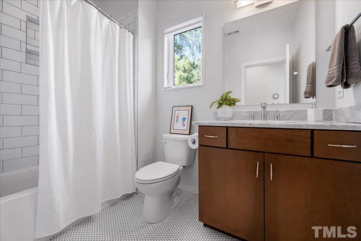 Modern Craftsman house Plan: Floor Plan, Blueprint, CAD Designs