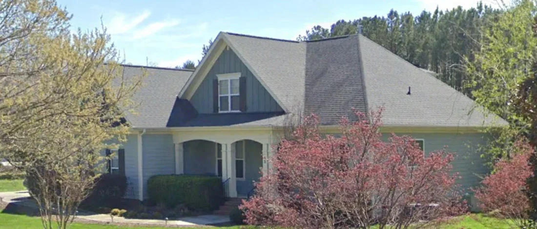 Craftsman house Plan with 3 Bedrooms and Spacious Floor Design