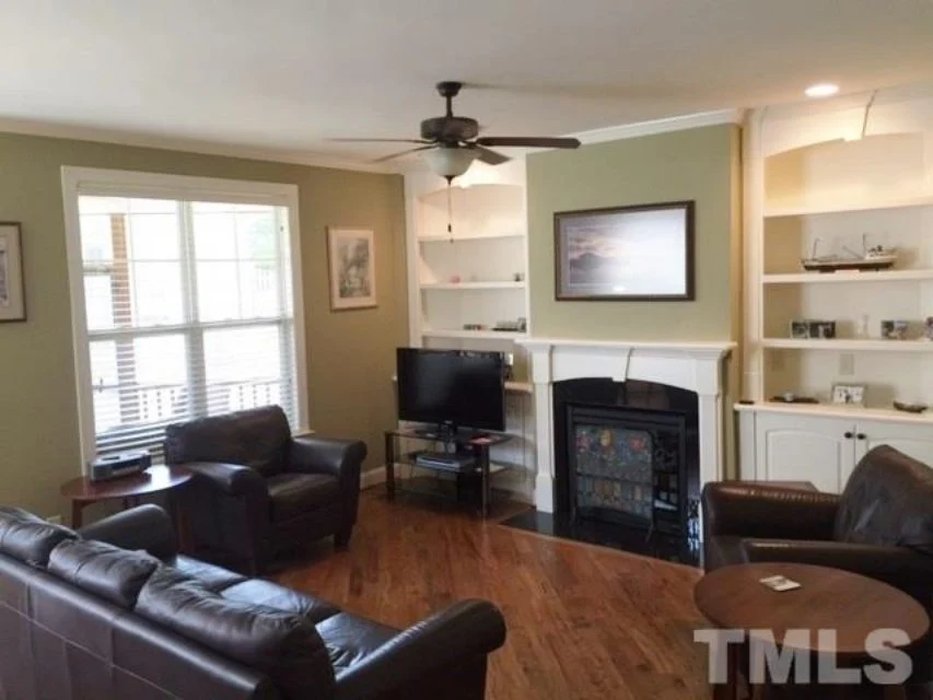 Spacious 3-Bedroom Designs with CAD Blueprints