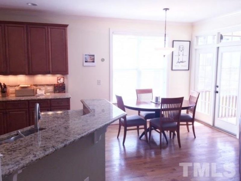 Spacious 3-Bedroom Designs with CAD Blueprints