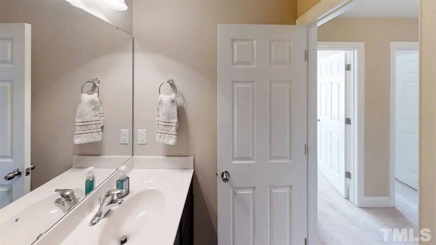 Spacious 4-Bedroom house Plan - 2 Stories, CAD Blueprint Design