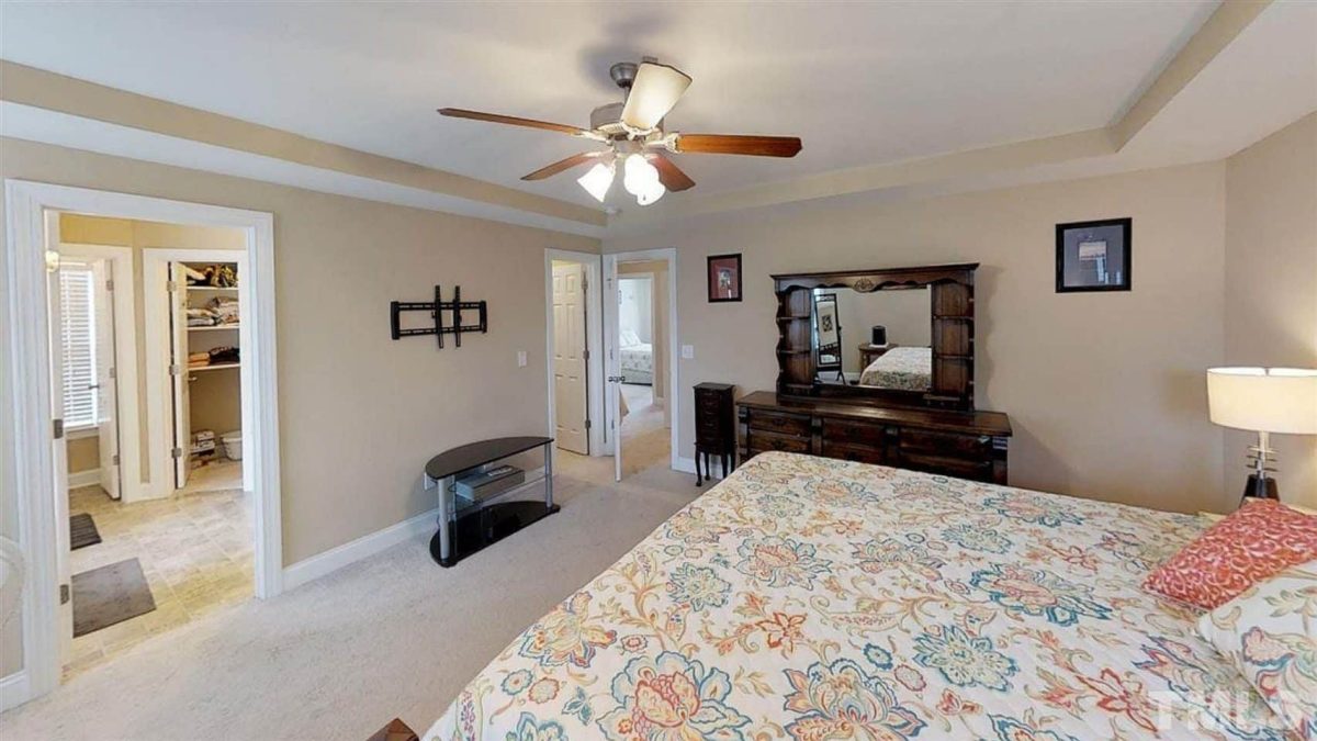 Spacious 4-Bedroom house Plan - 2 Stories, CAD Blueprint Design