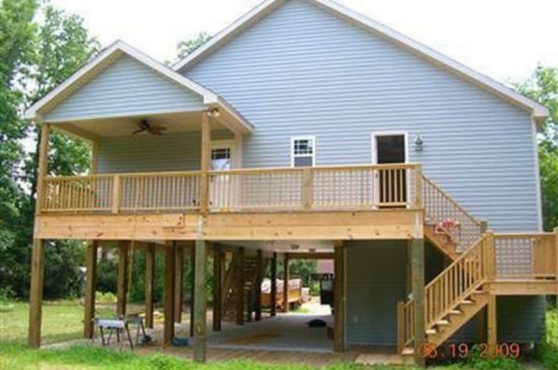 Modern Beach house Plan with 3 Beds and Open Floor Design