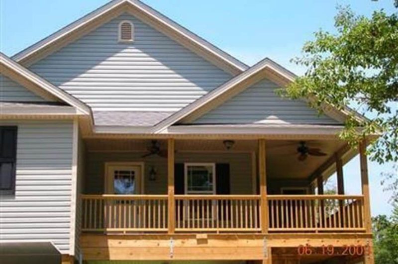 Modern Beach house Plan with 3 Beds and Open Floor Design