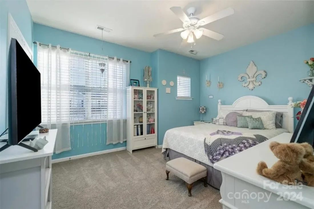 Stylish 2-Bedroom Townhome Blueprint - 2-Story CAD Design