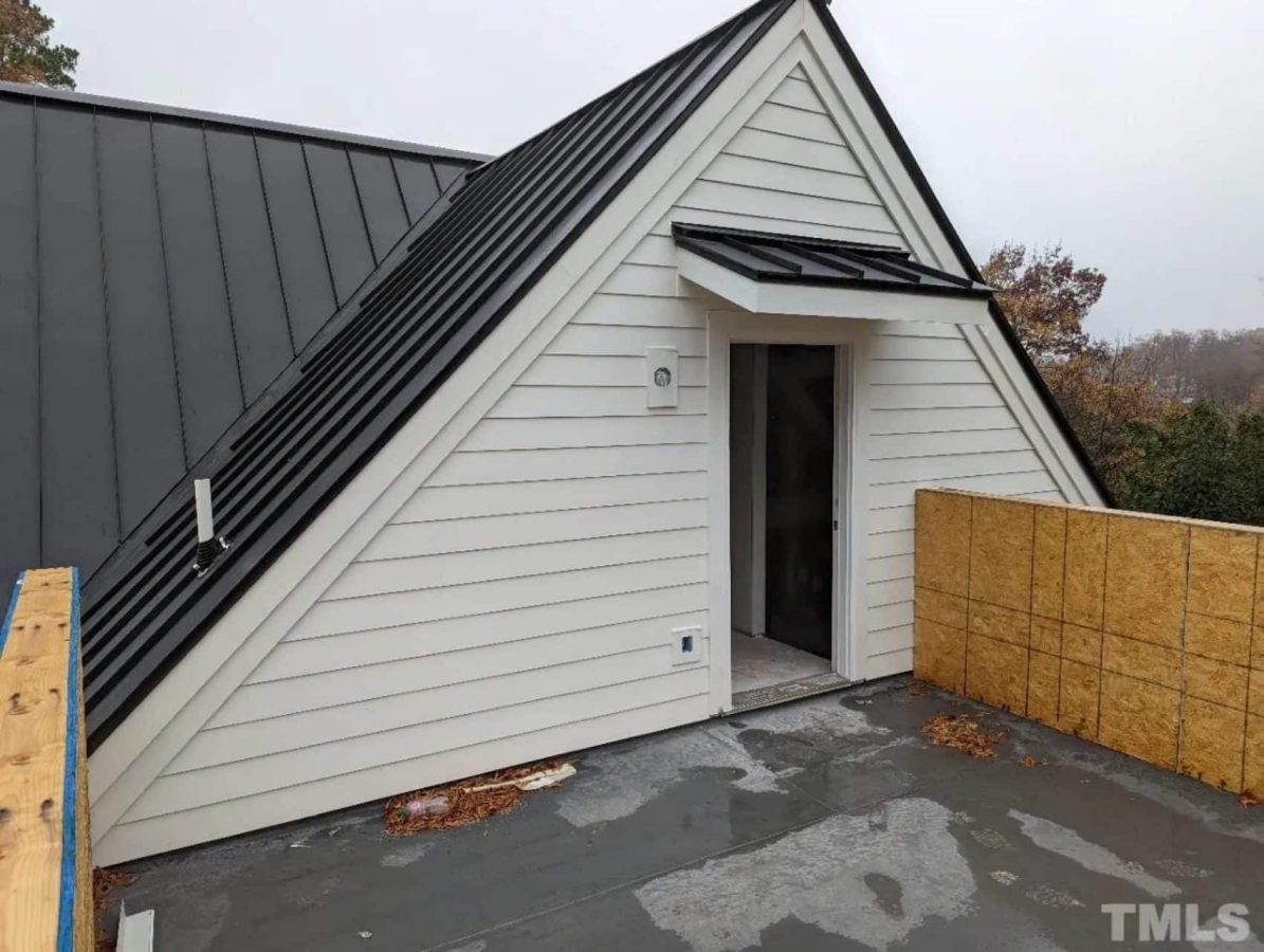 Modern Craftsman house Plan with 3 Floors and Rooftop Terrace