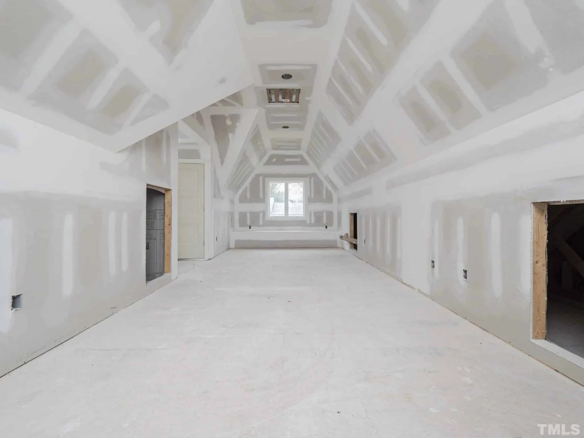 Modern Craftsman house Plan with 3 Floors and Rooftop Terrace