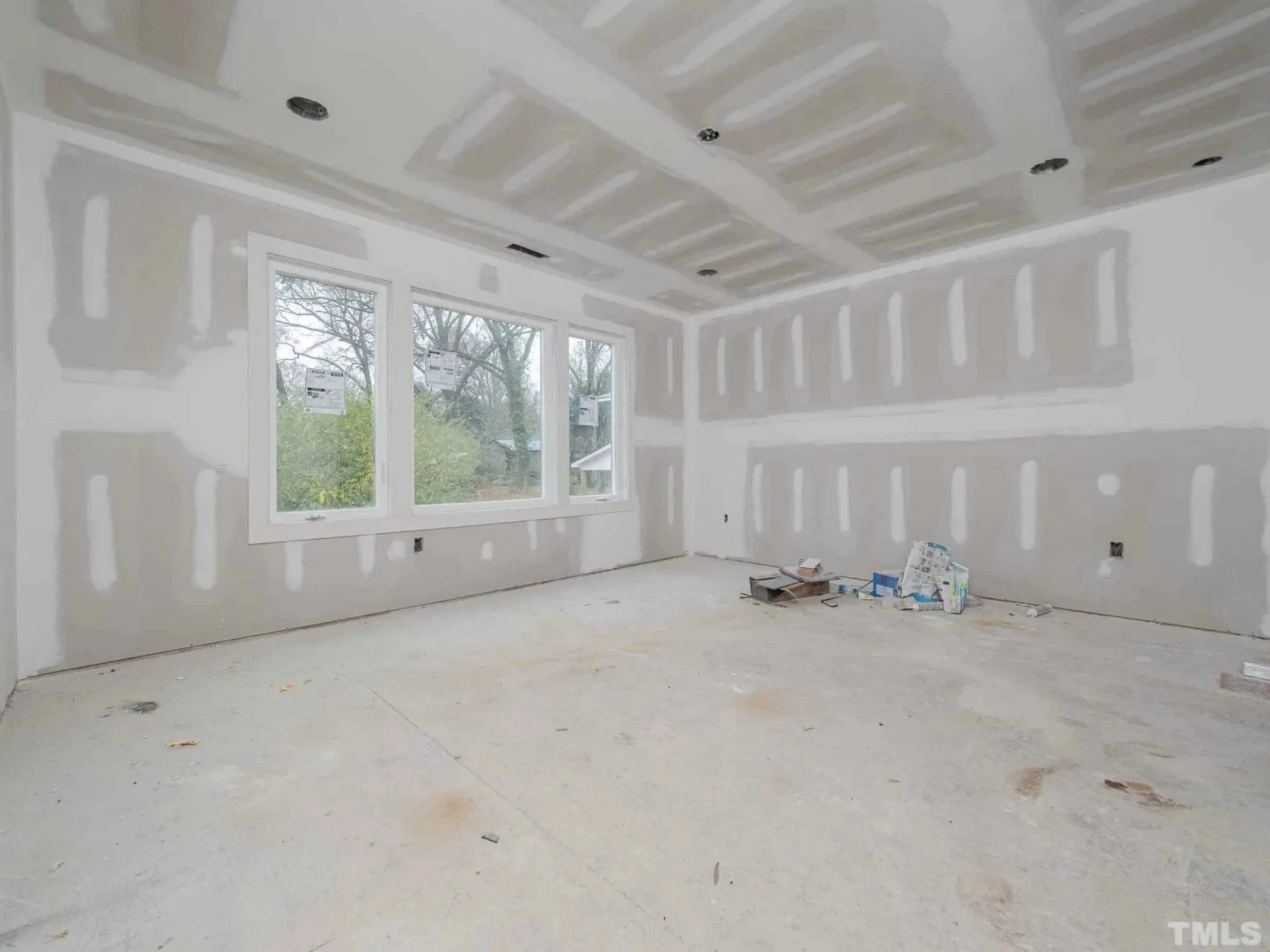 Modern Craftsman house Plan with 3 Floors and Rooftop Terrace