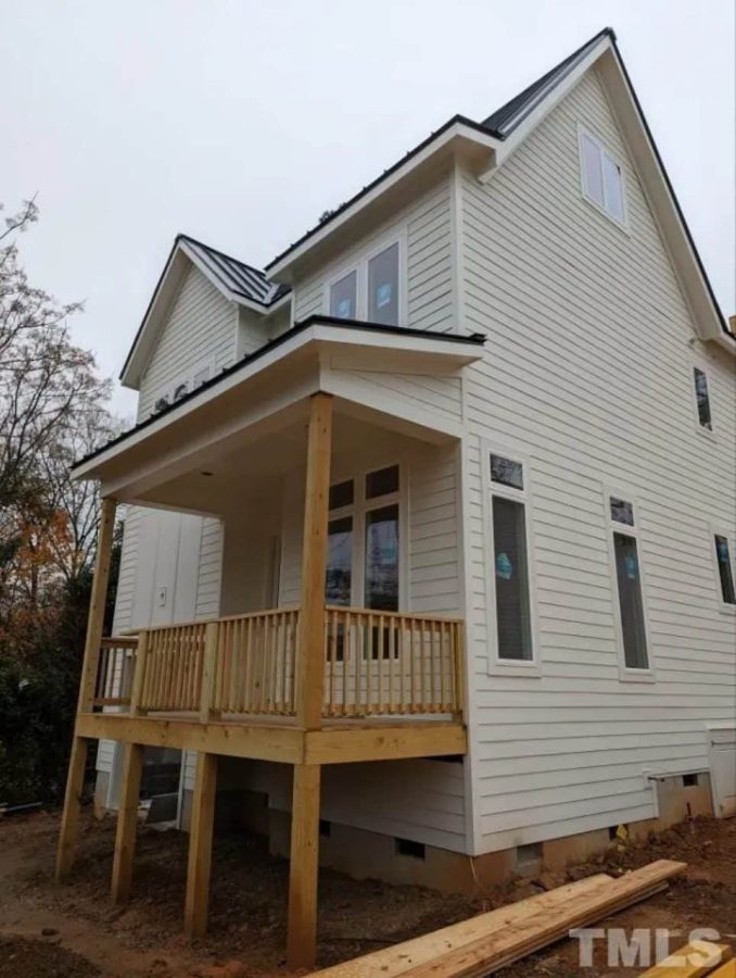 Modern Craftsman house Plan with 3 Floors and Rooftop Terrace