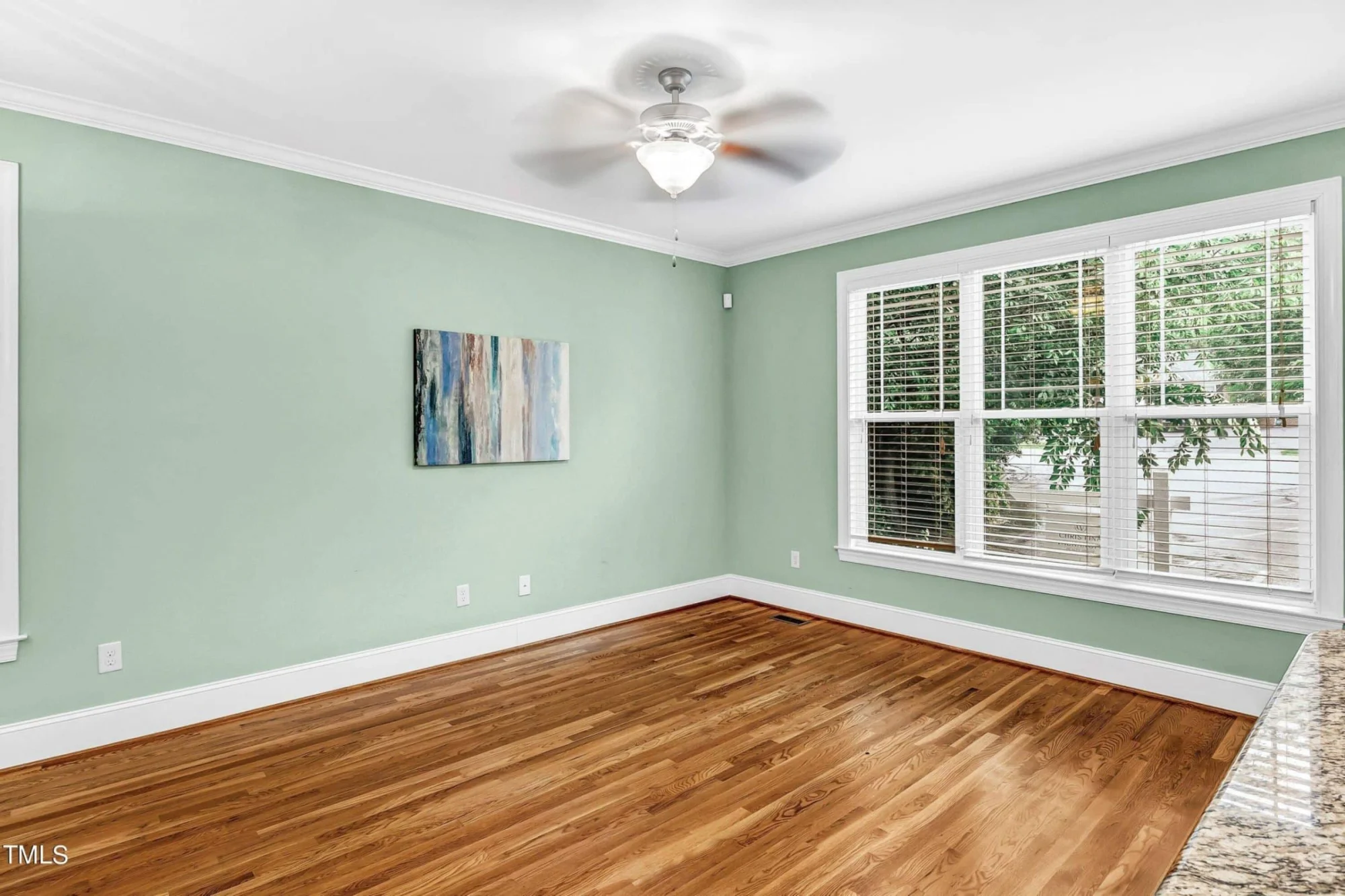 Modern 2-Bedroom Townhome Blueprint with Open Plan Design