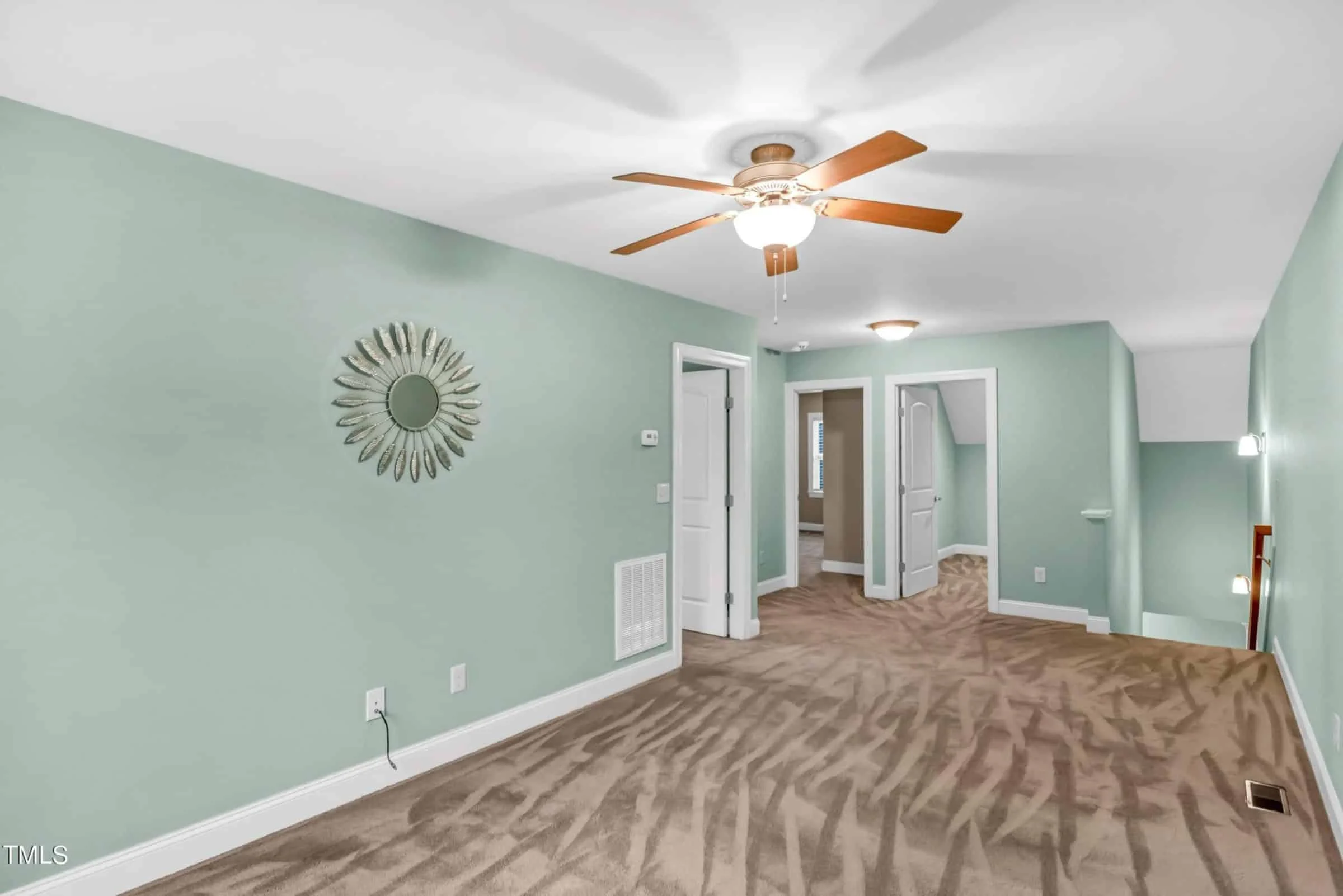 Modern 2-Bedroom Townhome Blueprint with Open Plan Design