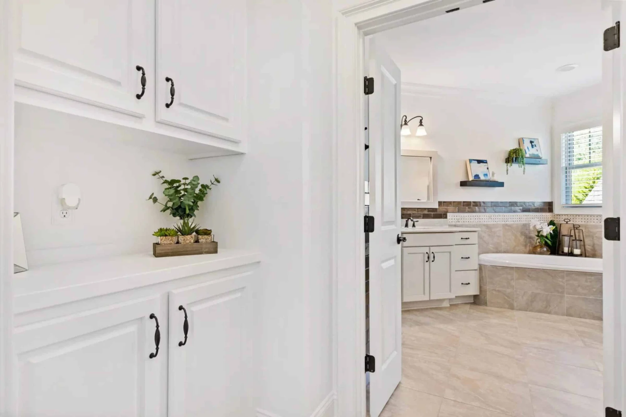 Elegant 2.5-Story house Blueprint with CAD Designs & Floor Plans