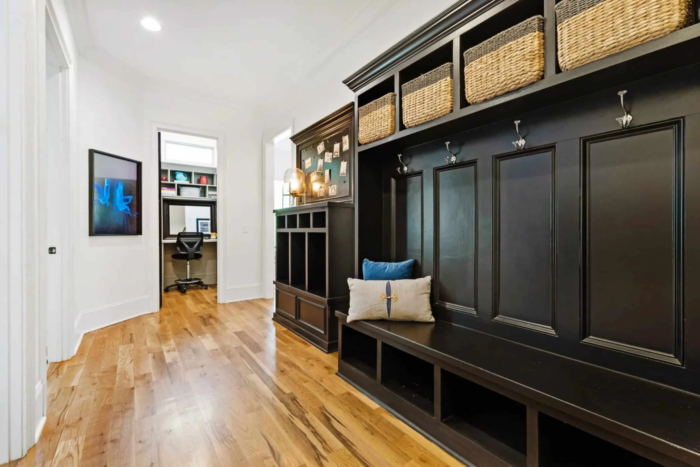 14-1088 HOUSE PLAN - Elegant 2.5-Story House Blueprint with CAD Designs & Floor Plans 28 Elegant 2.5-Story house Blueprint with CAD Designs & Floor Plans