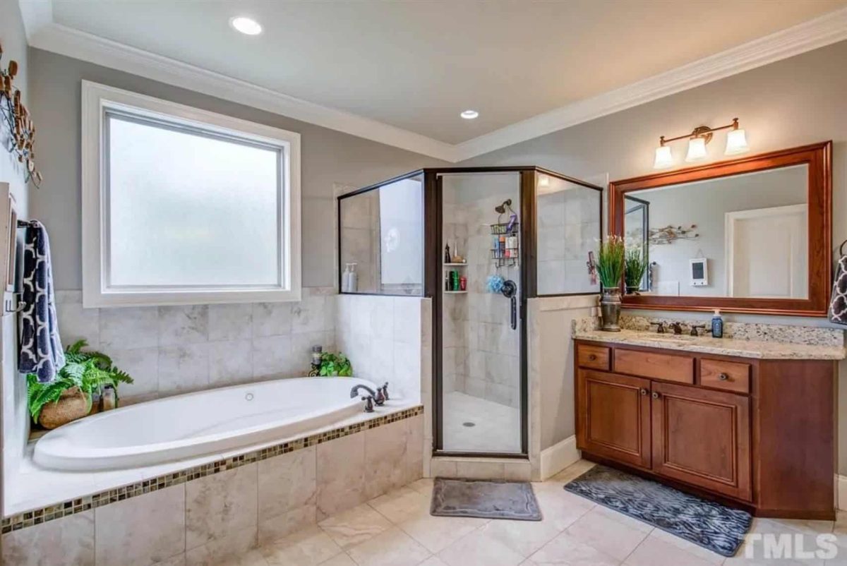 Craftsman house Plan with 2-Story Design and Spacious Blueprint