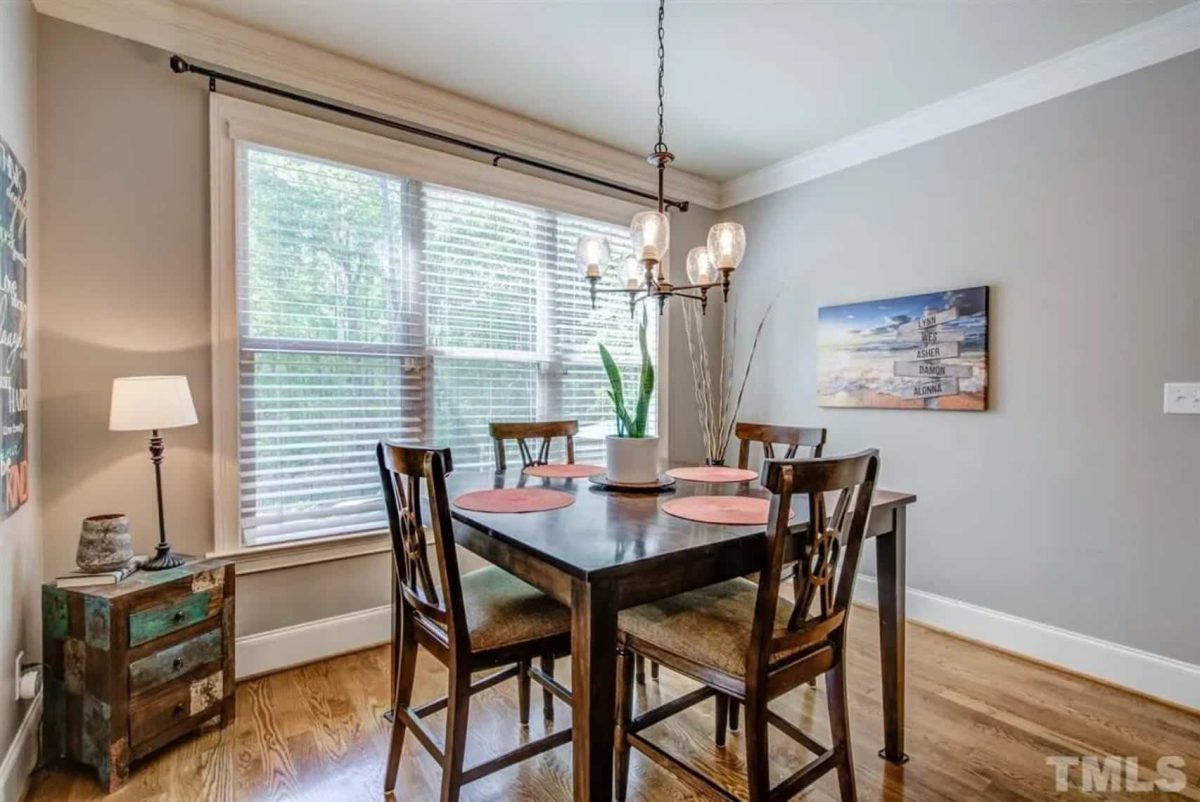 Craftsman house Plan with 2-Story Design and Spacious Blueprint