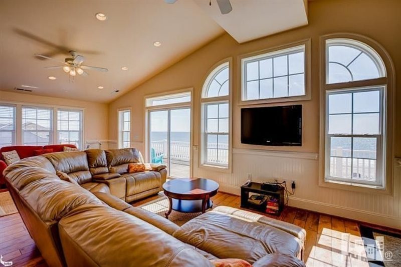 Coastal house Floor Plan with 7+ Bedrooms and CAD Designs