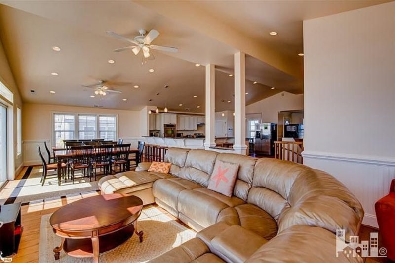 Coastal house Floor Plan with 7+ Bedrooms and CAD Designs