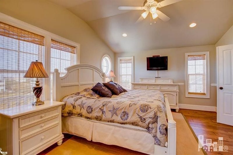 Coastal house Floor Plan with 7+ Bedrooms and CAD Designs