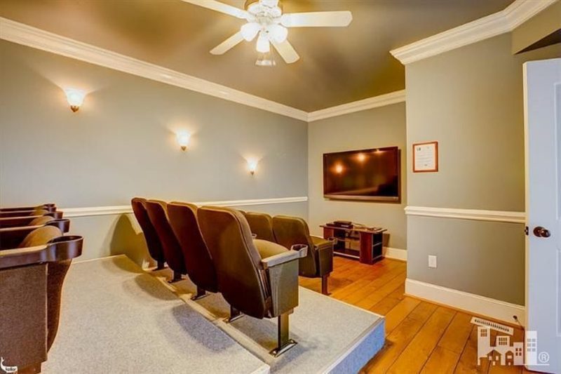 Coastal house Floor Plan with 7+ Bedrooms and CAD Designs