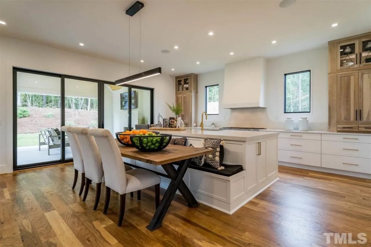 Luxury 3-Story Modern Floor Plan with 5 Bedrooms and CAD Designs