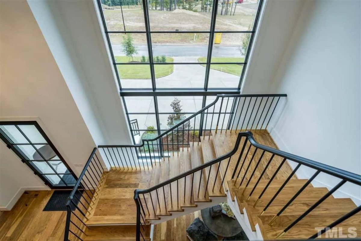 Luxury 3-Story Modern Floor Plan with 5 Bedrooms and CAD Designs