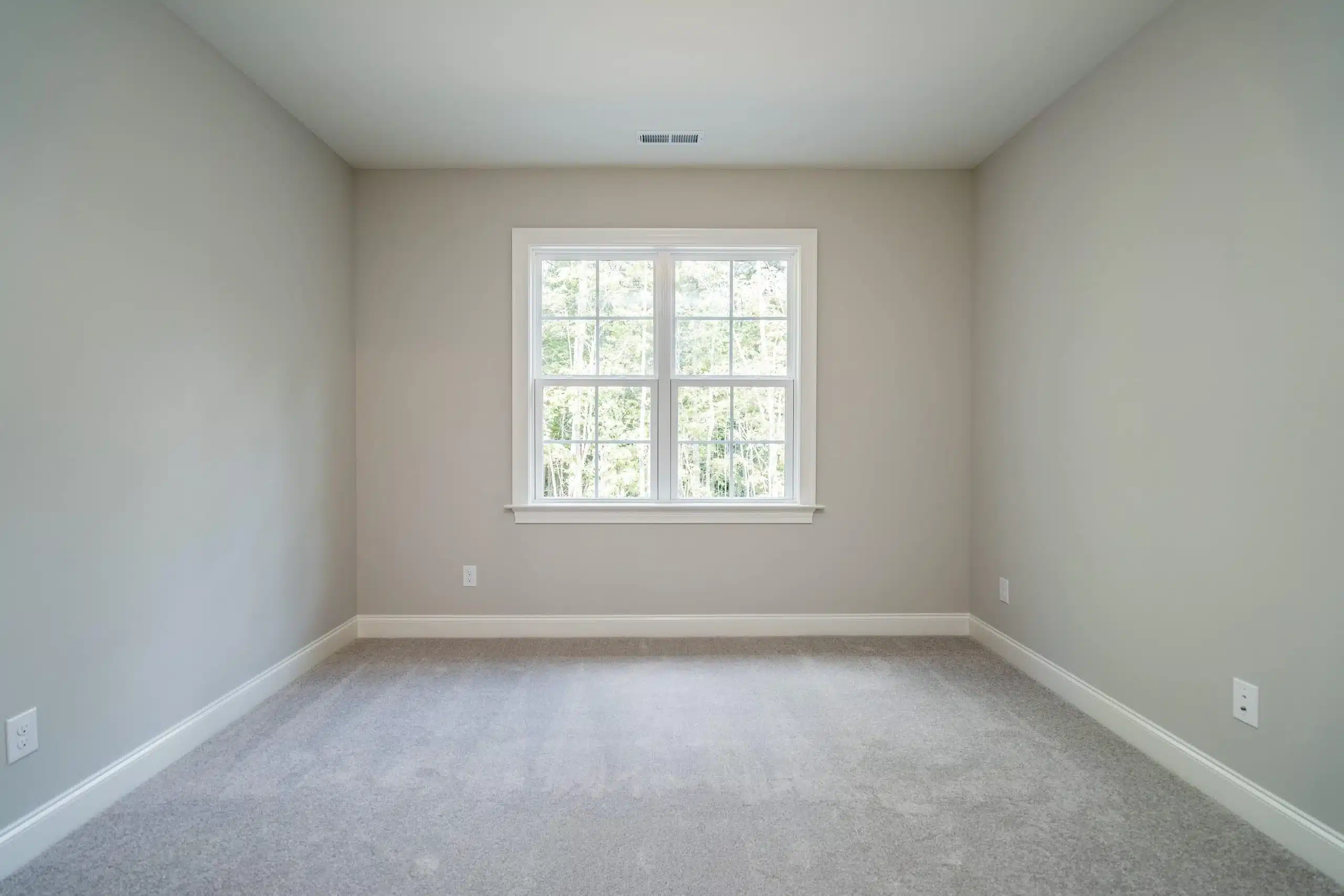 Modern house Floor Plan: CAD Designs with 4 Bedrooms