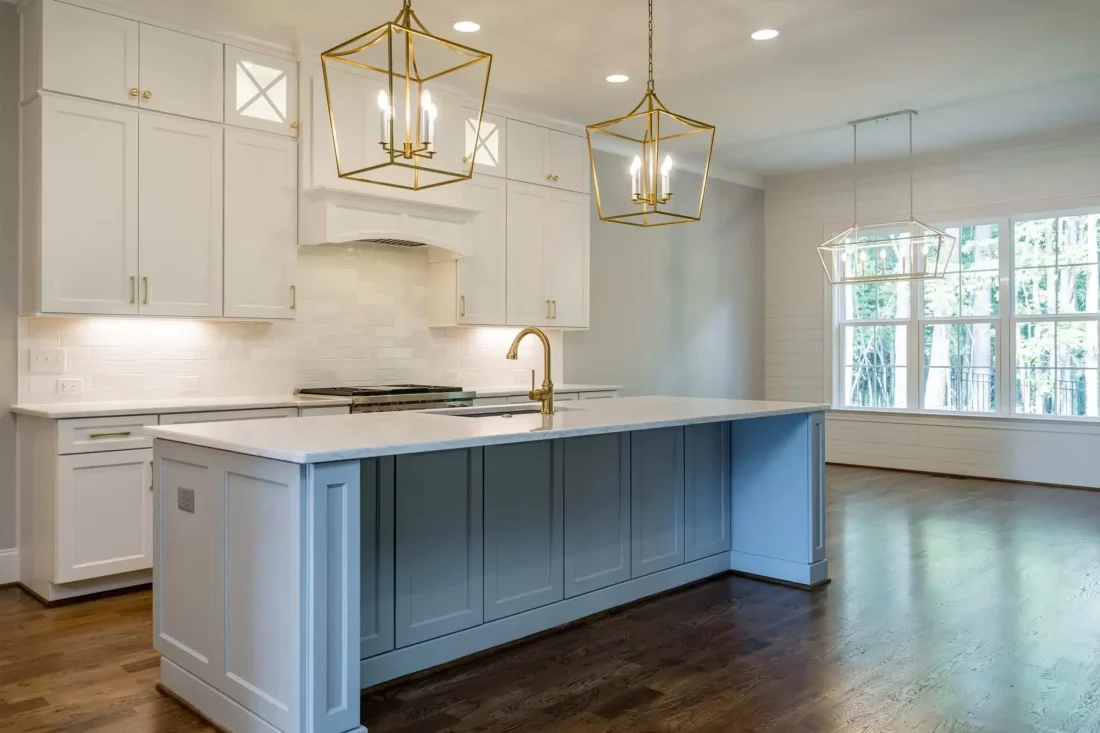 Modern house Floor Plan: CAD Designs with 4 Bedrooms