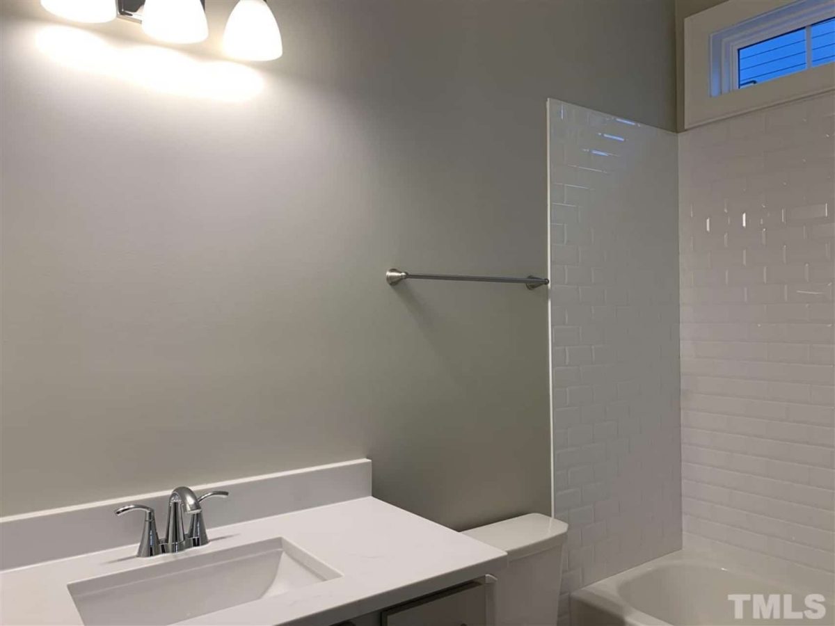 Stylish 2-Story house Plan with 4 Bedrooms and Open Floor Plan