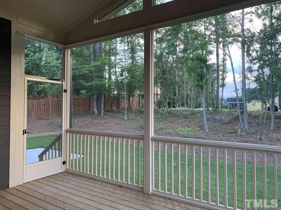 Stylish 2-Story house Plan with 4 Bedrooms and Open Floor Plan