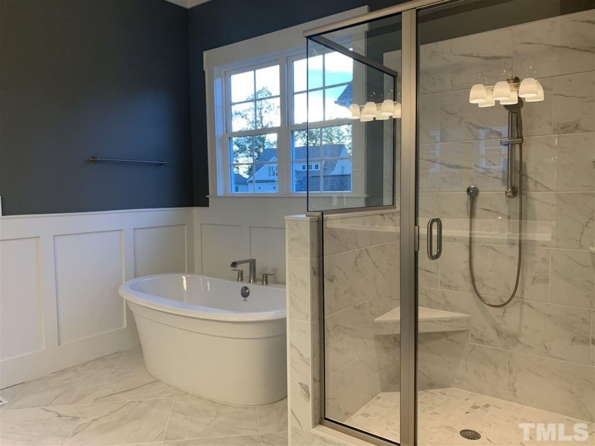 Stylish 2-Story house Plan with 4 Bedrooms and Open Floor Plan