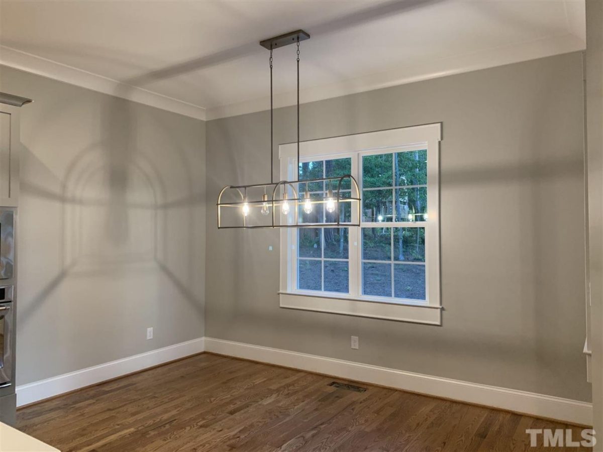 Stylish 2-Story house Plan with 4 Bedrooms and Open Floor Plan