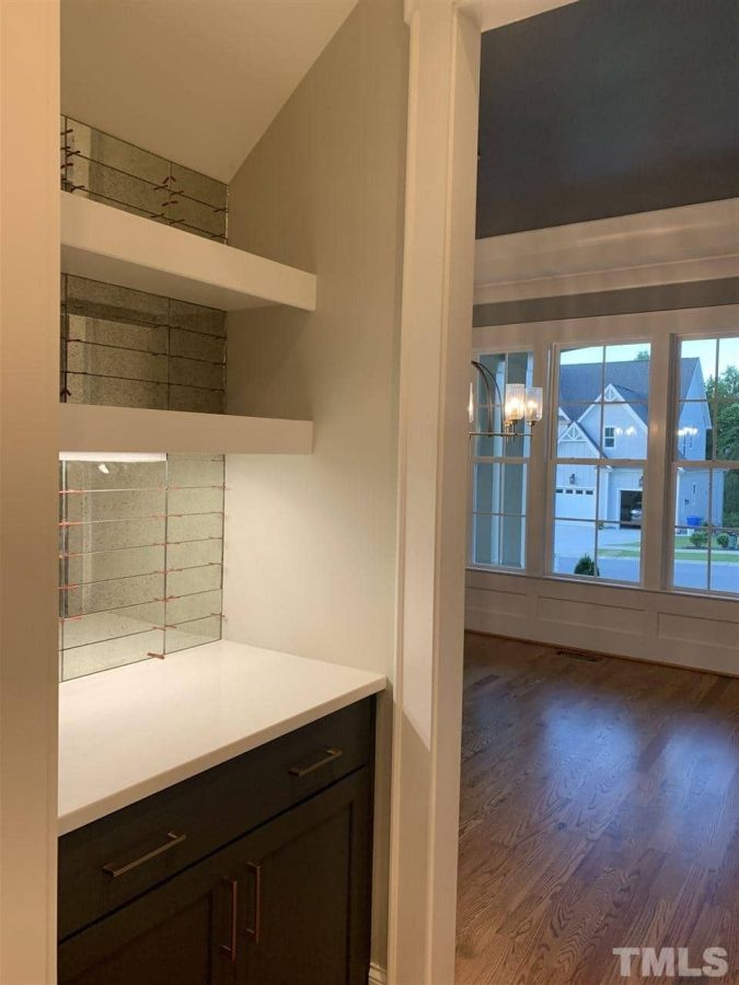 Stylish 2-Story house Plan with 4 Bedrooms and Open Floor Plan