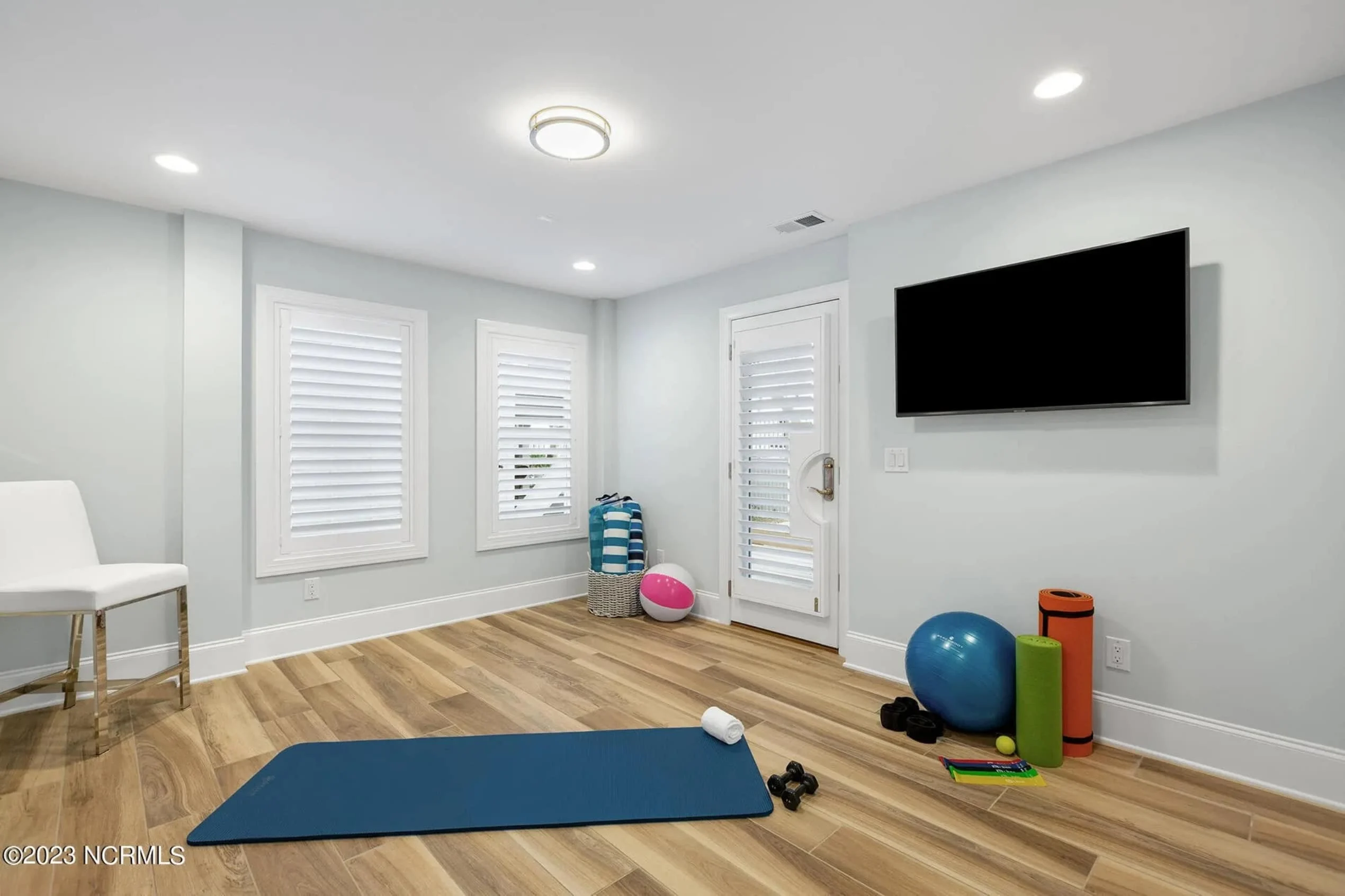 Stunning Coastal Beach house Plan with 3 Floors, 6 Beds, CAD