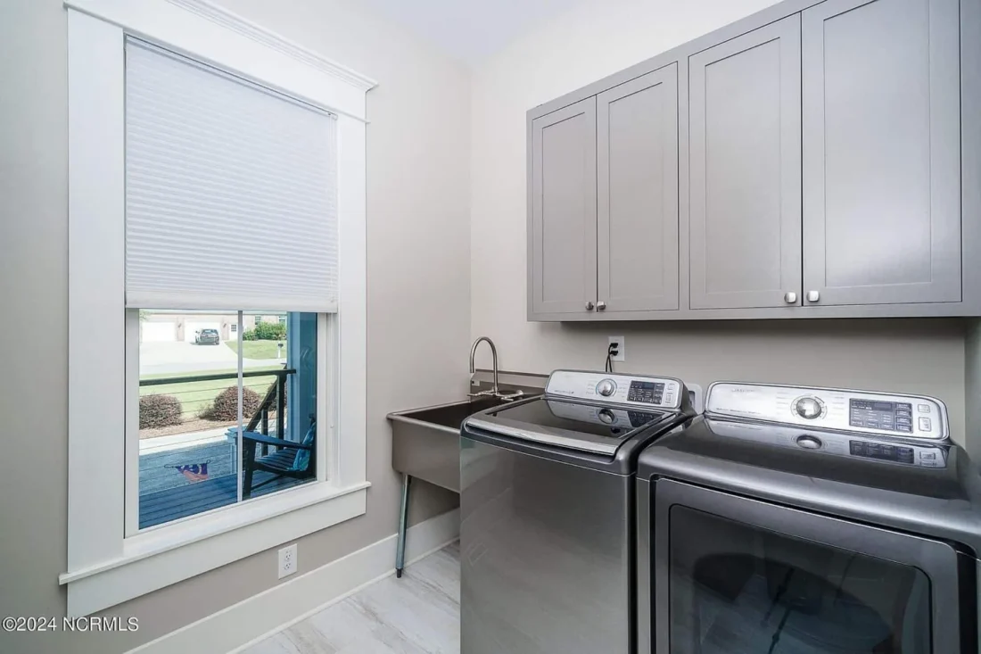 Coastal house Floor Plan - Modern Architecture Blueprint Designs