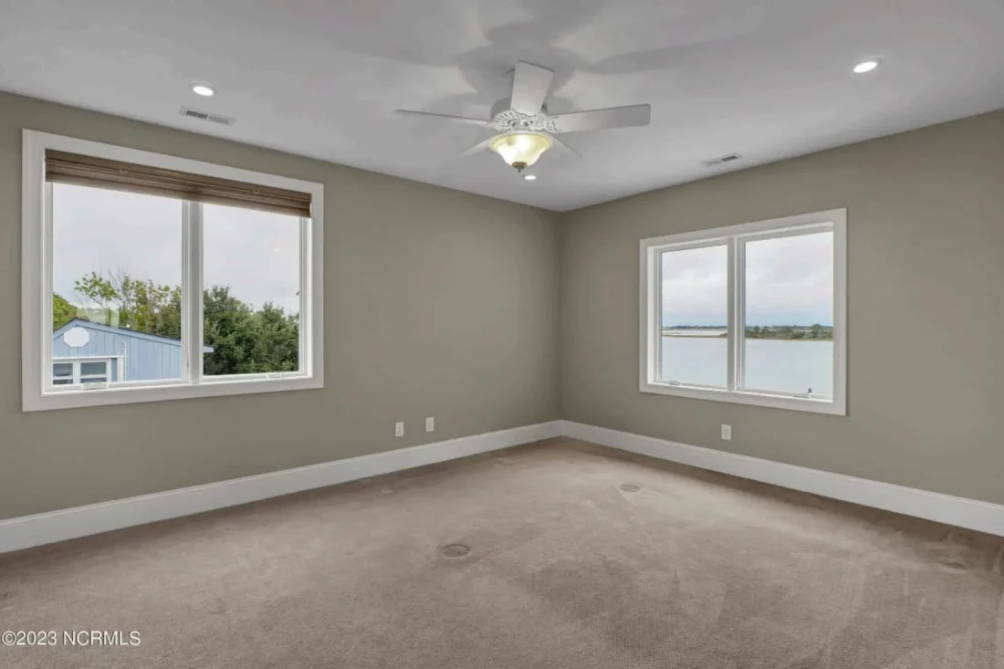 Craftsman house Plan with Modern Floor Plans and CAD Designs