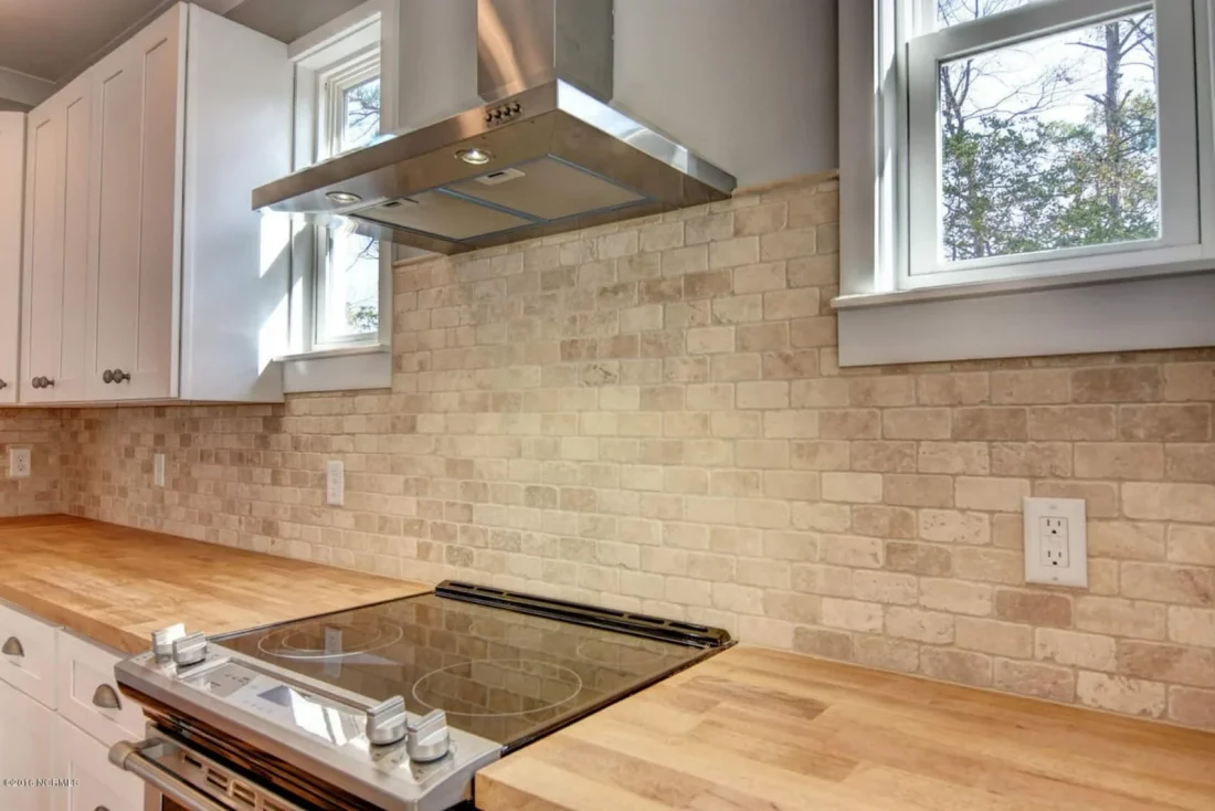 Modern 2-Story Beach house Floor Plan