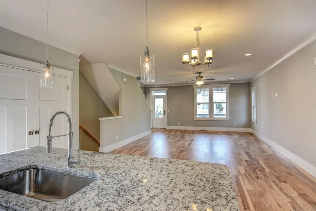 Modern 2-Story Beach house Floor Plan