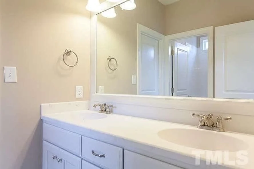 15-2051 HOUSE PLAN - 4-Bed, 5-Bath, 3,014 SF Traditional Craftsman House Plan 18 CAD Floor Plans and Designs