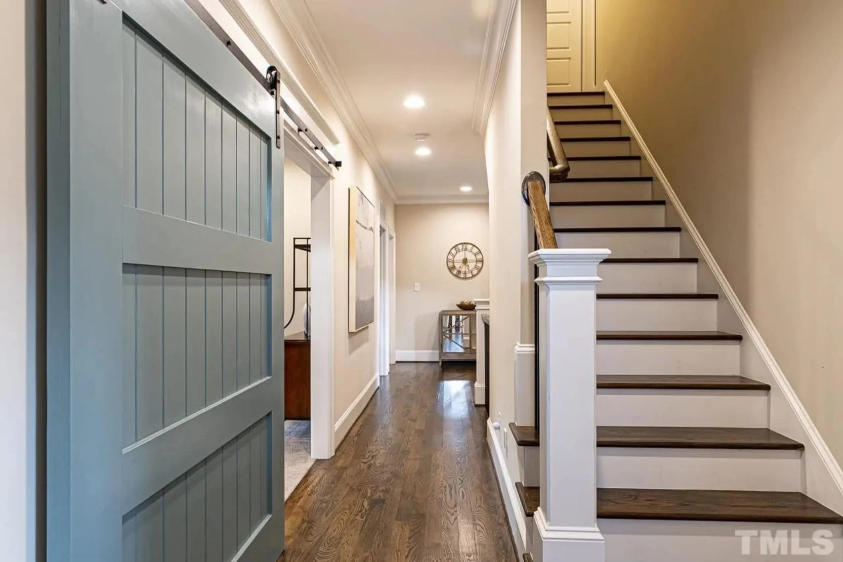 15-1919 HOUSE PLAN - 5-Bed, 4.5-Bath, 4,391 SF Modern Farmhouse House Plan 22 Spacious house Plan with 5 Beds, 4.5 Baths, and Modern Blueprint