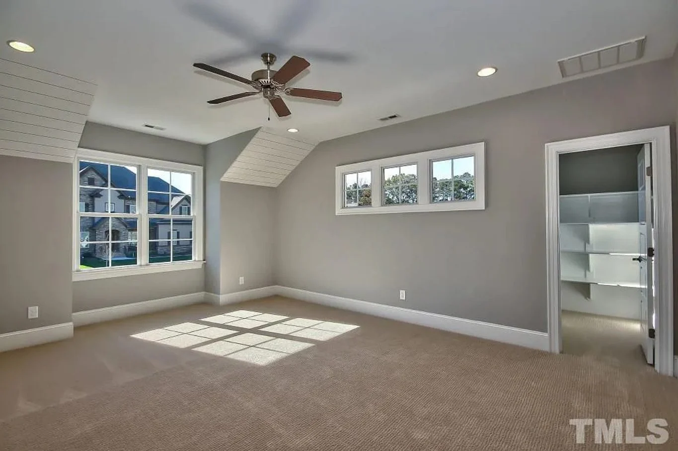 15-1785 HOUSE PLAN - 5-Bed, 5-Bath, 4,350 SF Rustic Farmhouse House Plan 22 Luxury house Design with Floor Plan, Blueprint & CAD Designs