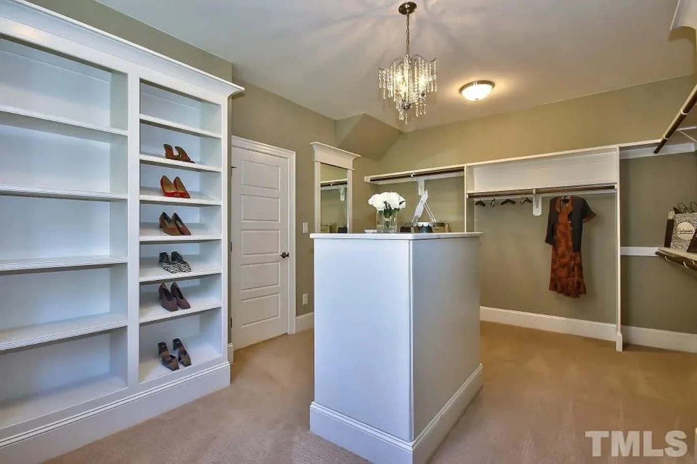 15-1785 HOUSE PLAN - 5-Bed, 5-Bath, 4,350 SF Rustic Farmhouse House Plan 23 Luxury house Design with Floor Plan, Blueprint & CAD Designs